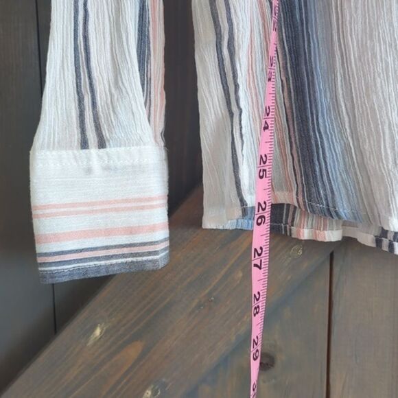 BKE Shirt Top Blouse Women's Medium Button Down‎ Long Sleeve Cotton Striped New - Picture 4 of 7
